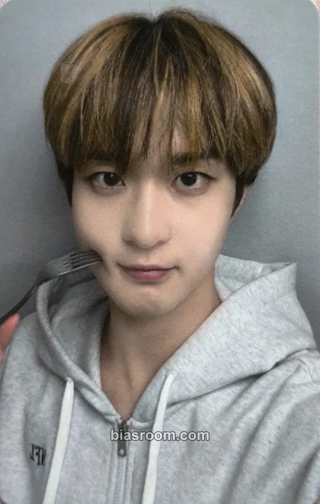 FANTASY BOYS - Kim Wooseok - NEW TOMORROW Album minirecord shop pob (pre-order benefit)