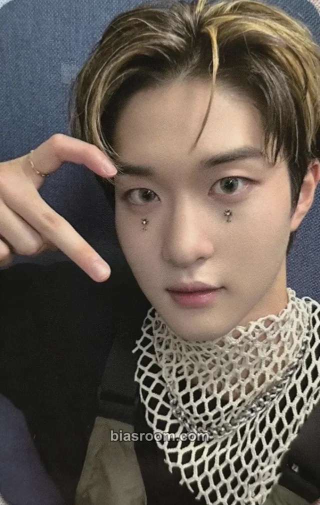 FANTASY BOYS - Kim Wooseok - NEW TOMORROW Album dmc music special event