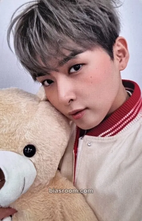 Ryeowook 2026 Season's Greetings - Detectives : Case File 2026 Top Secret Photocard - SUPER JUNIOR - SUPER JUNIOR K-pop photocard