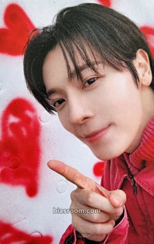 Donghae ALIVE (Donghae Solo) Photocard - SUPER JUNIOR - SUPER JUNIOR K-pop photocard