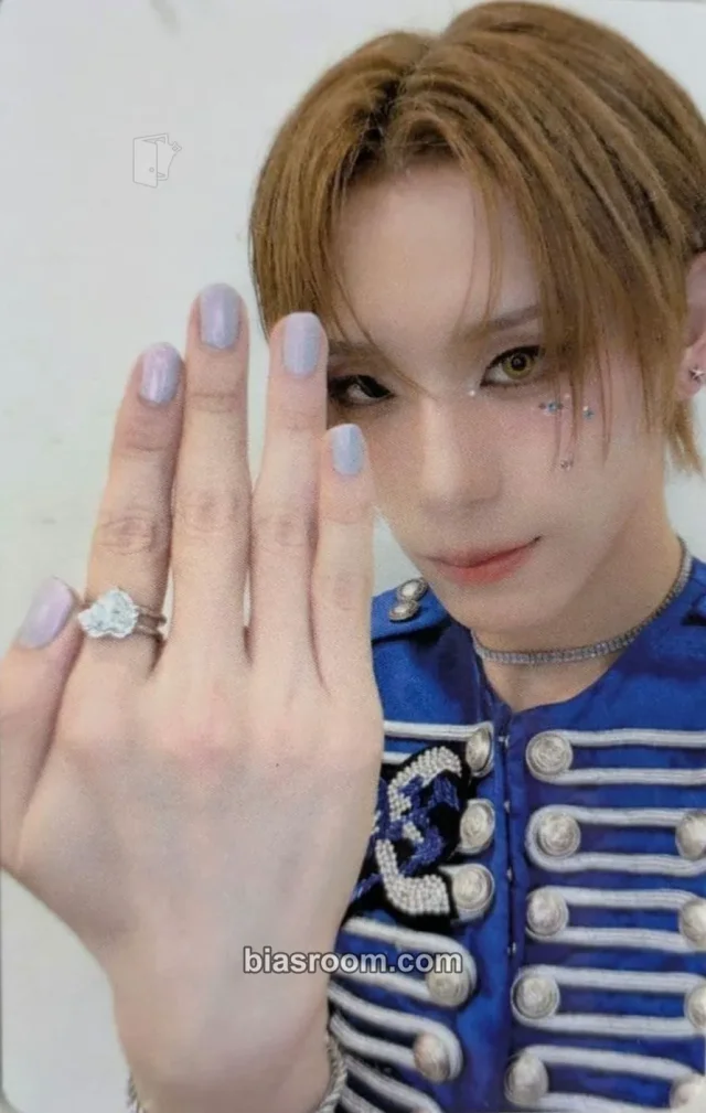 XLOV - Haru - SERVING-X - 2026 XLOV Asia Tour Event purchase benefit tokyo tour merch