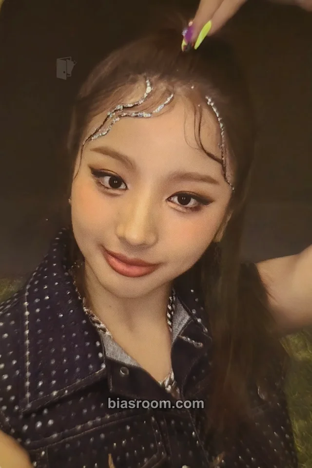 BADVILLAIN - Chloe Young - OVERSTEP Album ktown4u video call (fancall) online