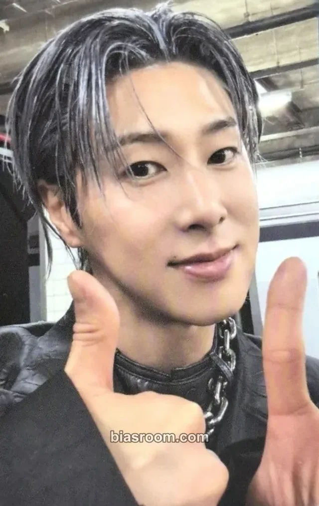 TVXQ - U-Know Yunho - Time's Tickin' (U-Know Solo) Album album photocard achievement version