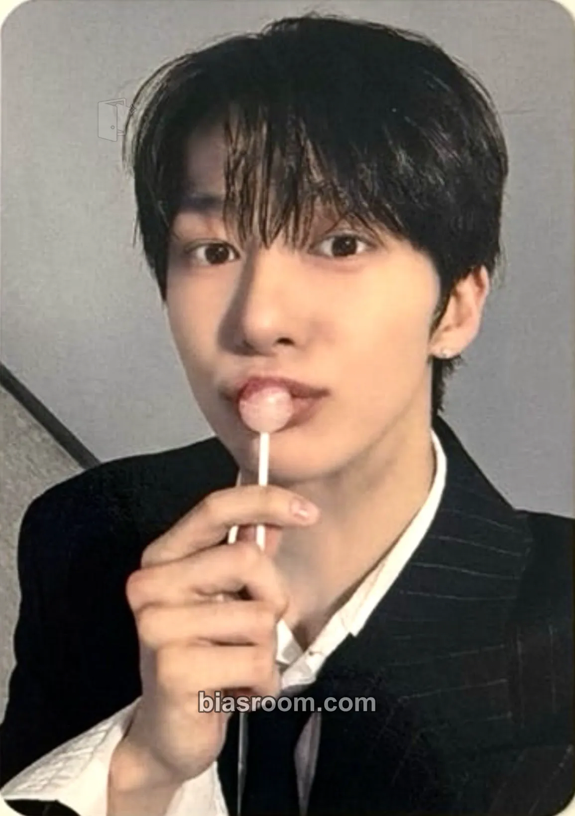 Hyungwon Love Me Photocard - MONSTA X - MONSTA X K-pop photocard