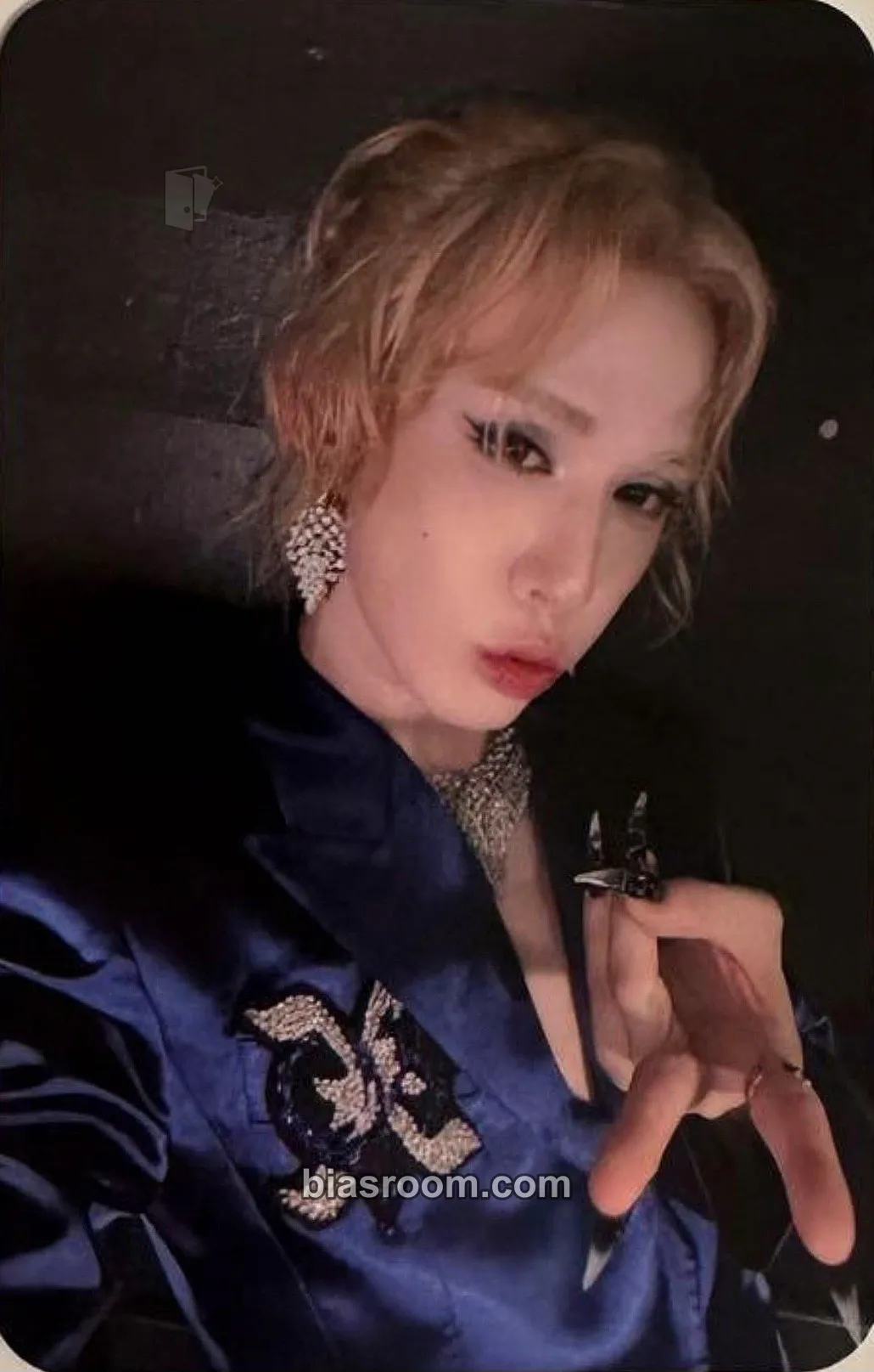 XLOV JAPAN PROMOTION TOUR フォトカード WUMUTI Wumuti Photocards (XLOV) | Bias Room