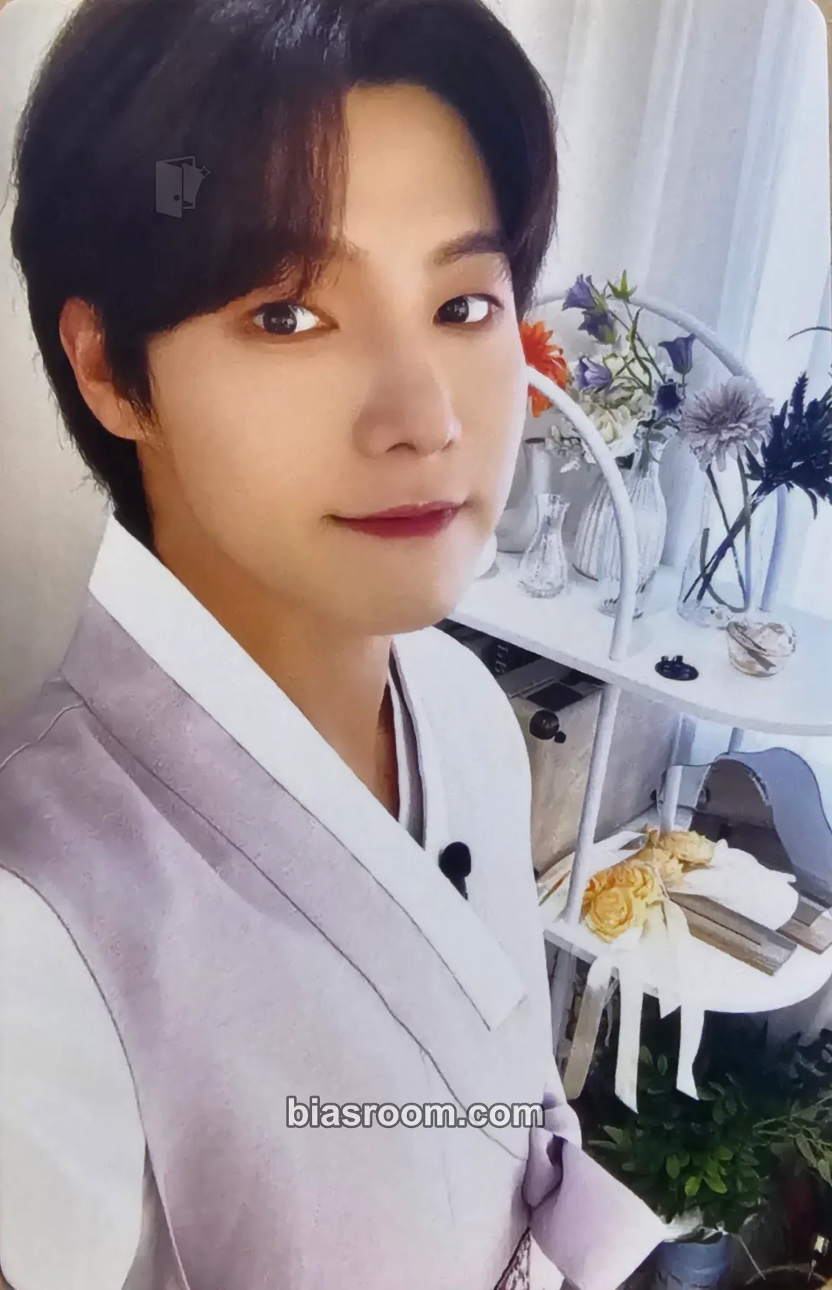 Yonghoon Over The Rainbow Photocard - ONEWE - ONEWE K-pop photocard