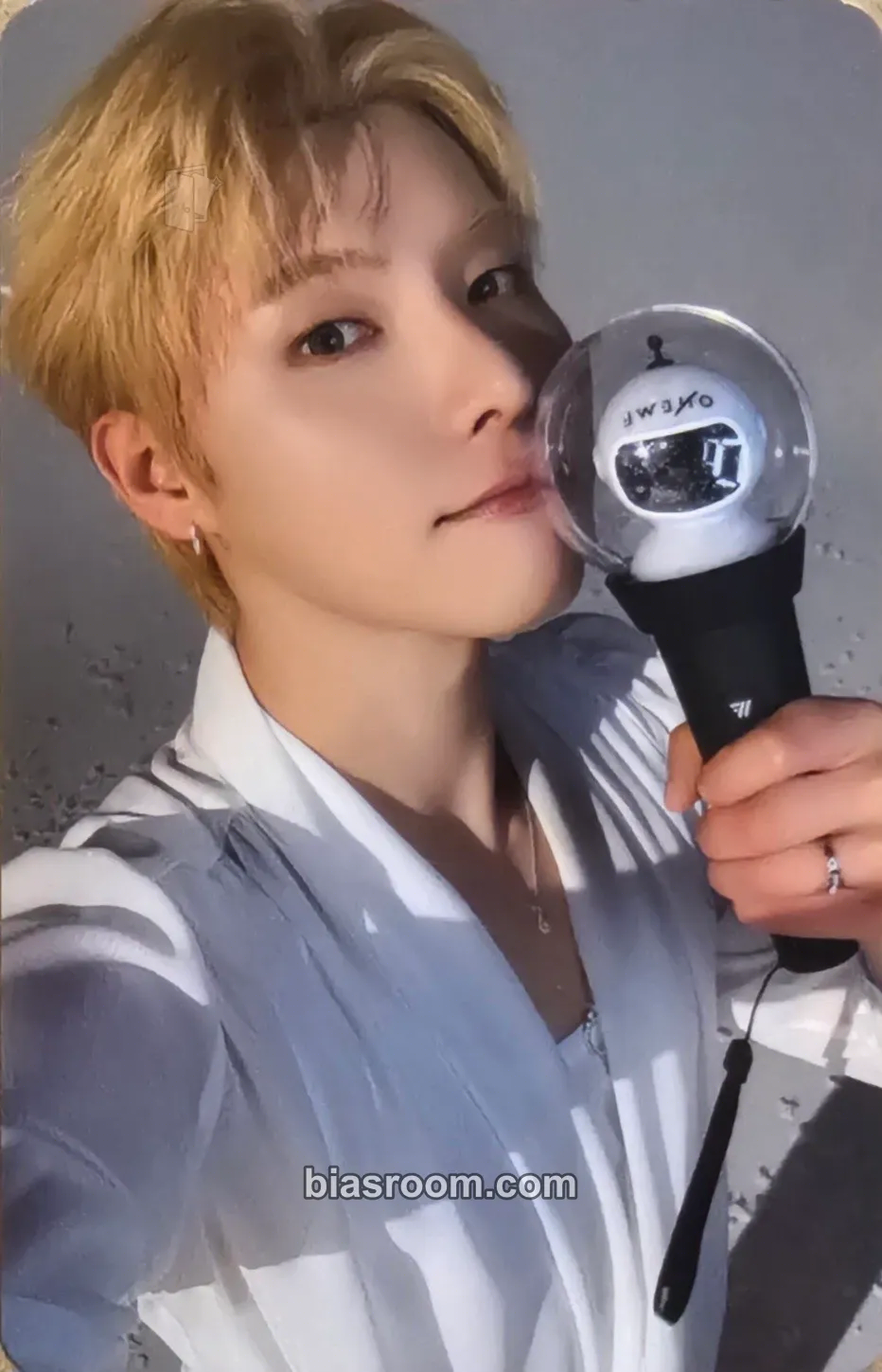 Yonghoon The Quiver Photocard - ONEWE - ONEWE K-pop photocard