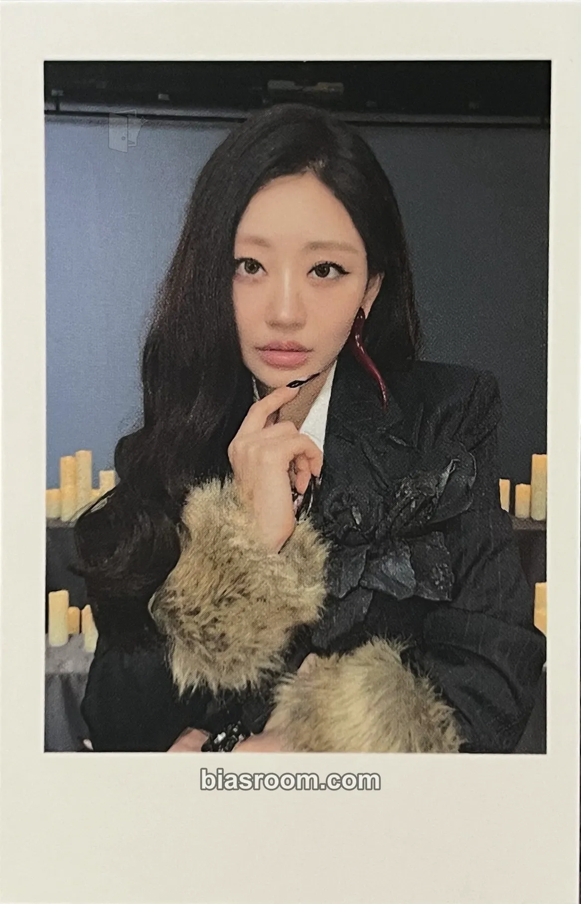 Julie Who Is She Photocard - KISS OF LIFE - KISS OF LIFE K-pop photocard