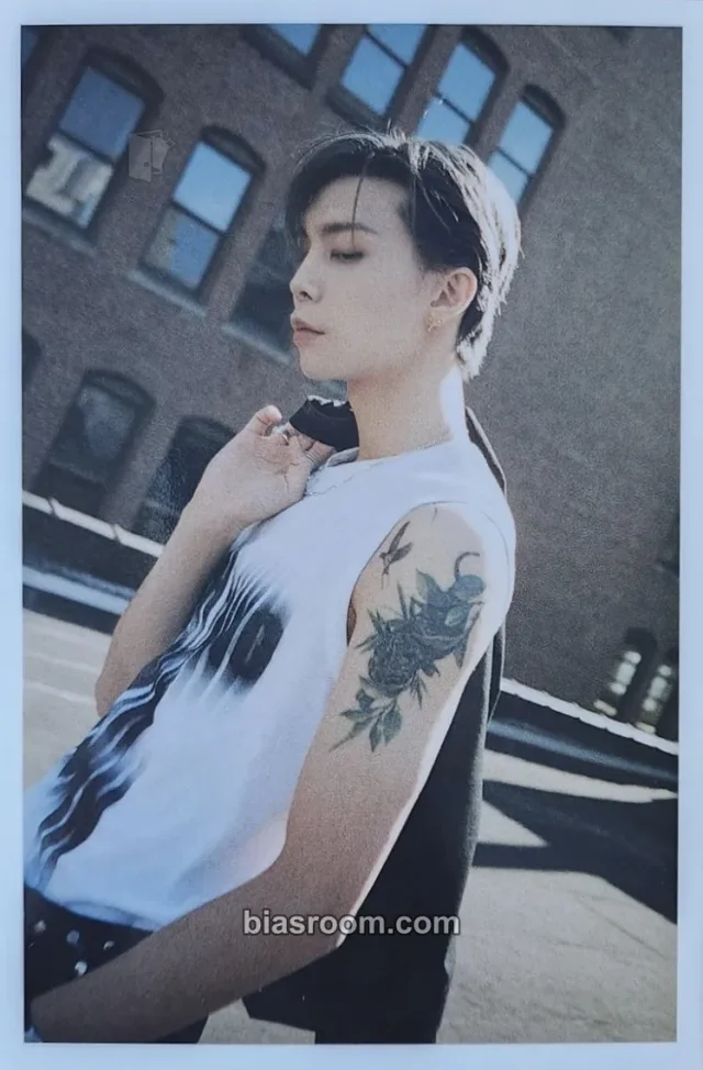 NCT 127 - Johnny - Ay-yo Album B version album inclusion photobook version postcard