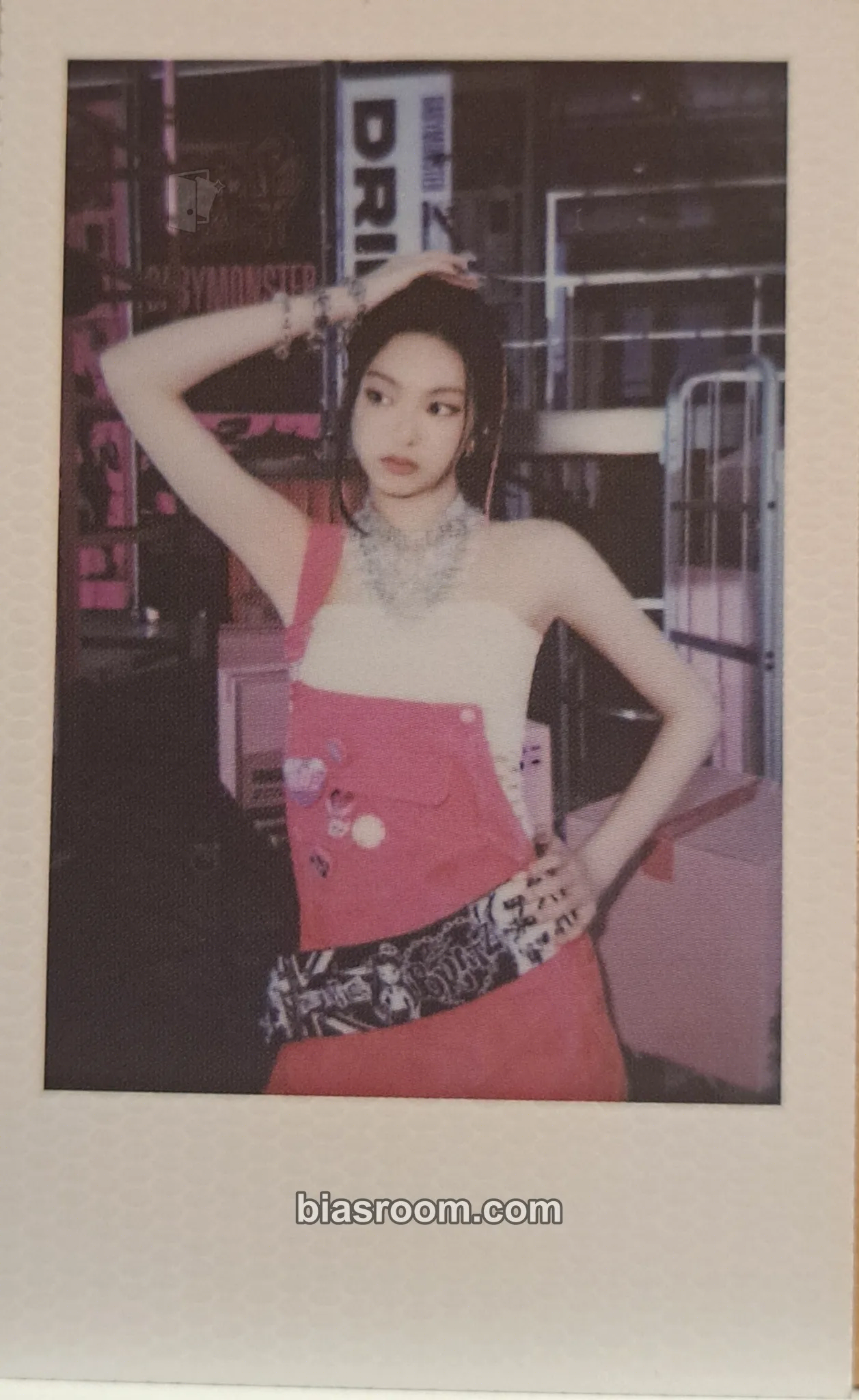 Chiquita Hello Monsters 1st World Tour Photocard - BABYMONSTER - BABYMONSTER K-pop photocard