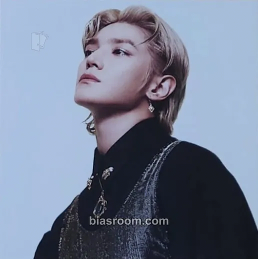 Taeyong Fact Check Photocard - NCT 127 - NCT 127 K-pop photocard