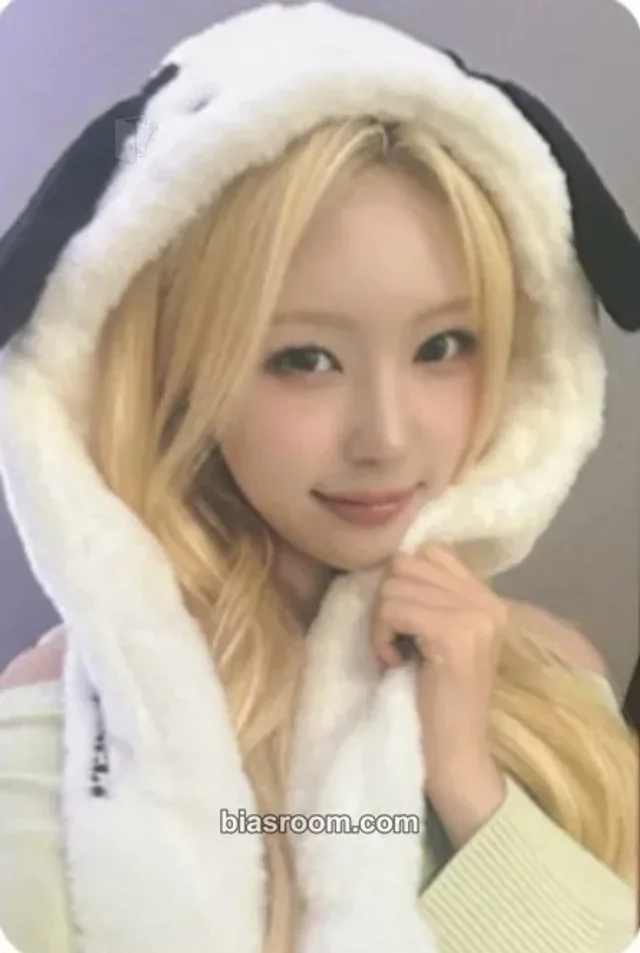 ifeye - Hwayeon - As If Album musicplant (music plant) video call (fancall) round 2