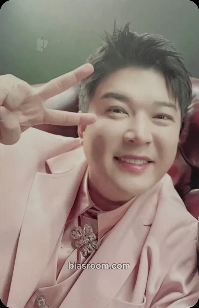 SUPER JUNIOR - Shindong - SUPER SHOW 9: ROAD_SHOW Event concert fortune card tour merch