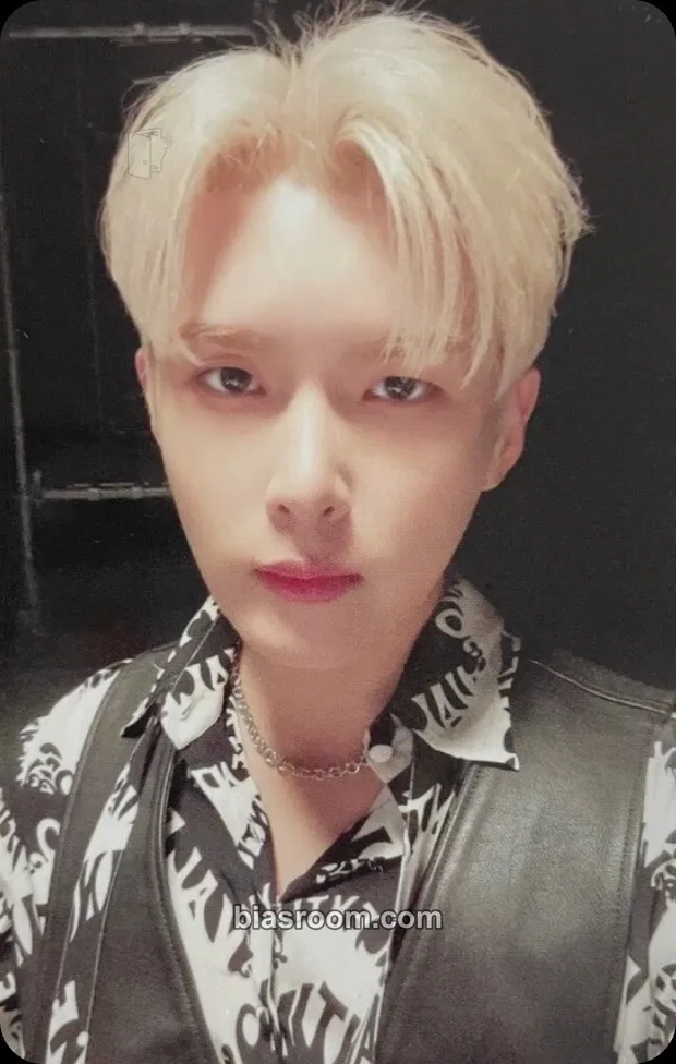 Ryeowook SUPER SHOW 9: ROAD_SHOW (Encore) Photocard - SUPER JUNIOR - SUPER JUNIOR K-pop photocard