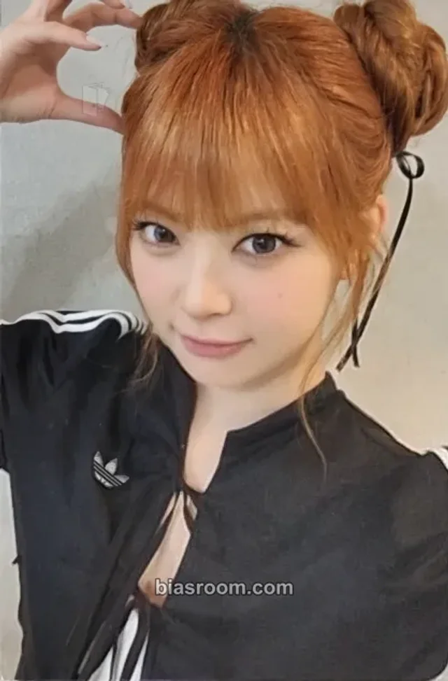 LE SSERAFIM - Hong Eunchae - PUREFLOW pt.1 Album withmuu/withdrama video call (fancall)