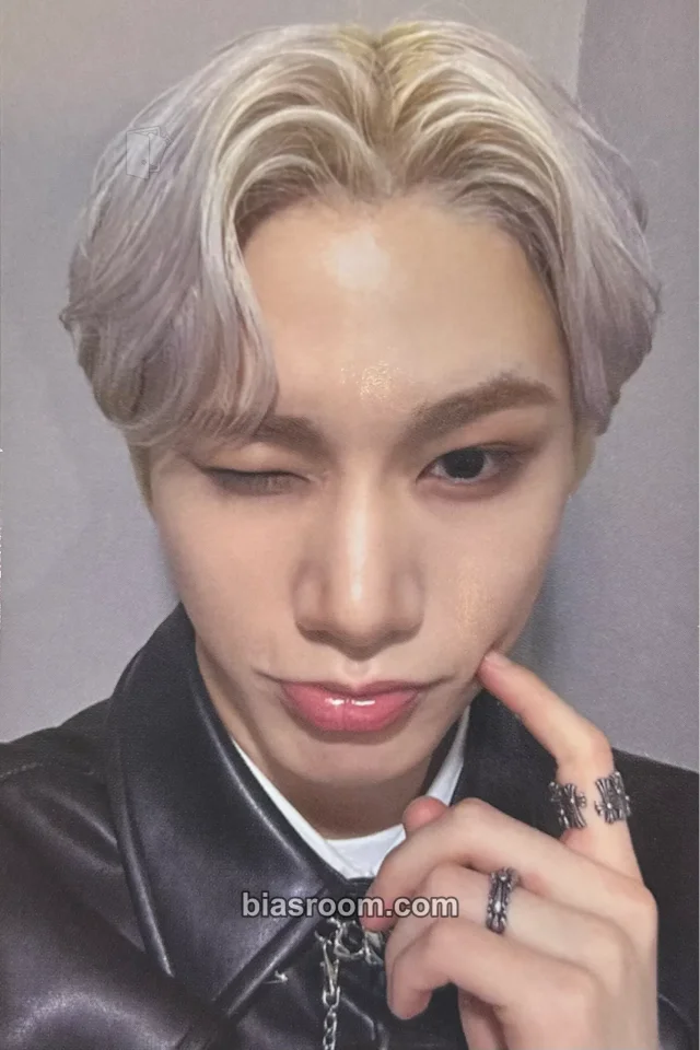 DKB - Lune - Peak Time Album album photocard