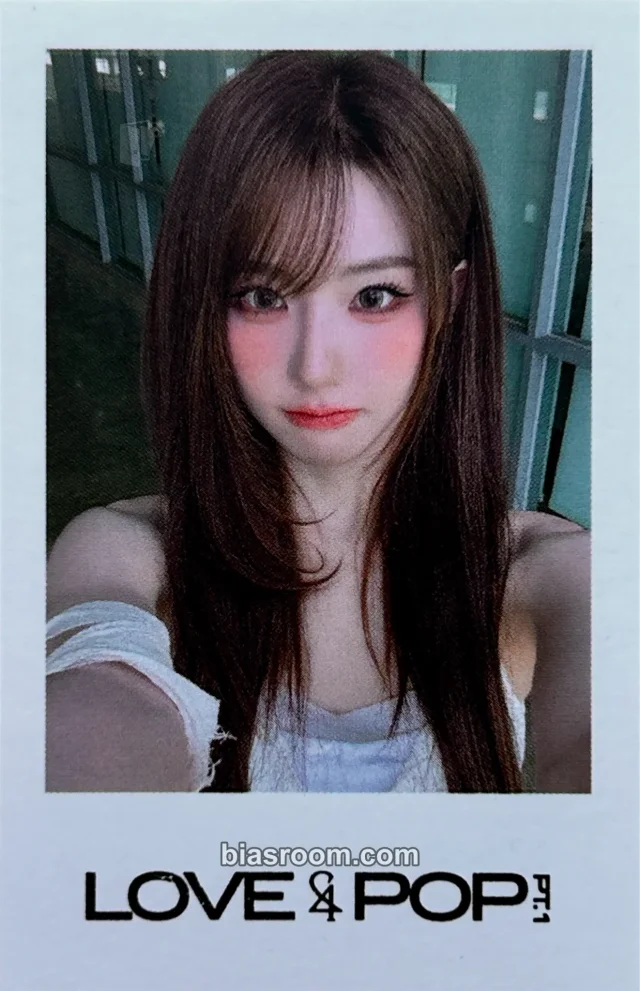 tripleS - Xinyu - LOVE&POP pt.1 Album polaroid hellolive pob (pre-order benefit)
