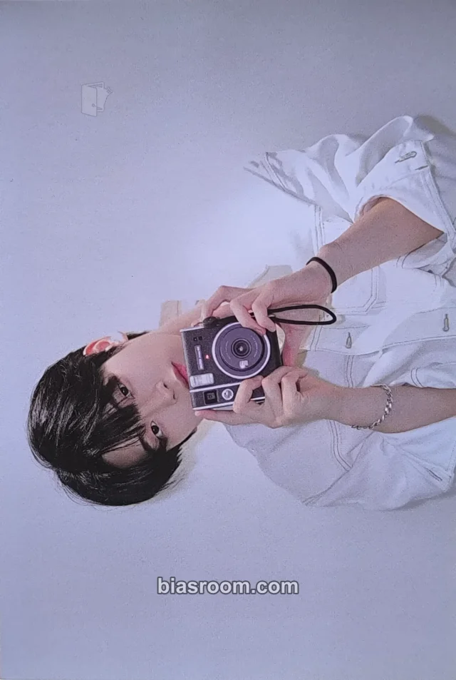 ONLEE - Seunghwan - 2023 Lee Seung Hwan Fan Meeting Hwanderland MT In Summer Event postcard set fan meeting
