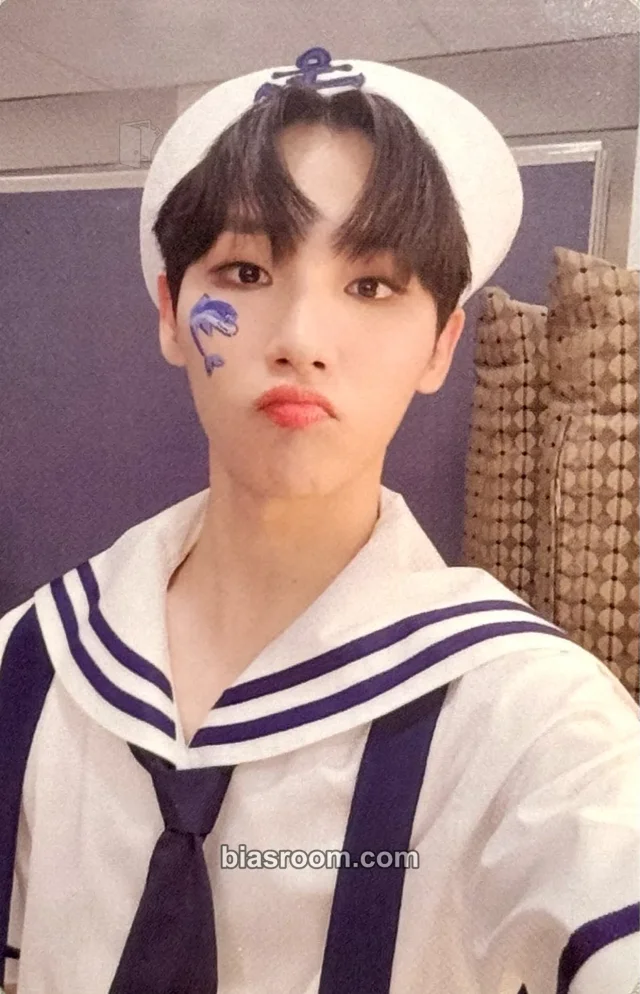 AB6IX - Woong - VIVID Album synnara