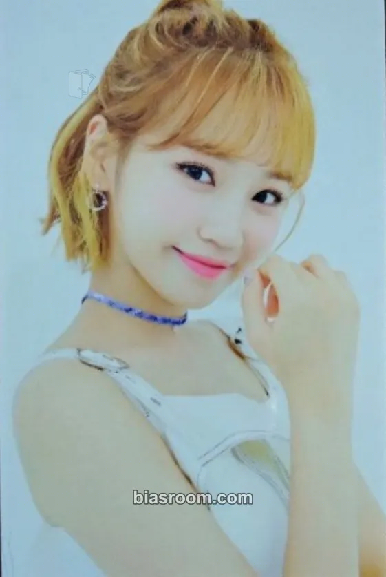 Kim Chaewon ONEIRIC THEATER Photocard - IZ*ONE - IZ*ONE K-pop photocard