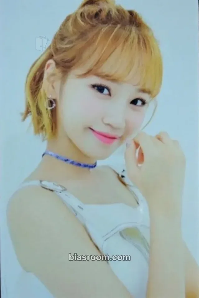 IZ*ONE - Kim Chaewon - ONEIRIC THEATER Event trading card