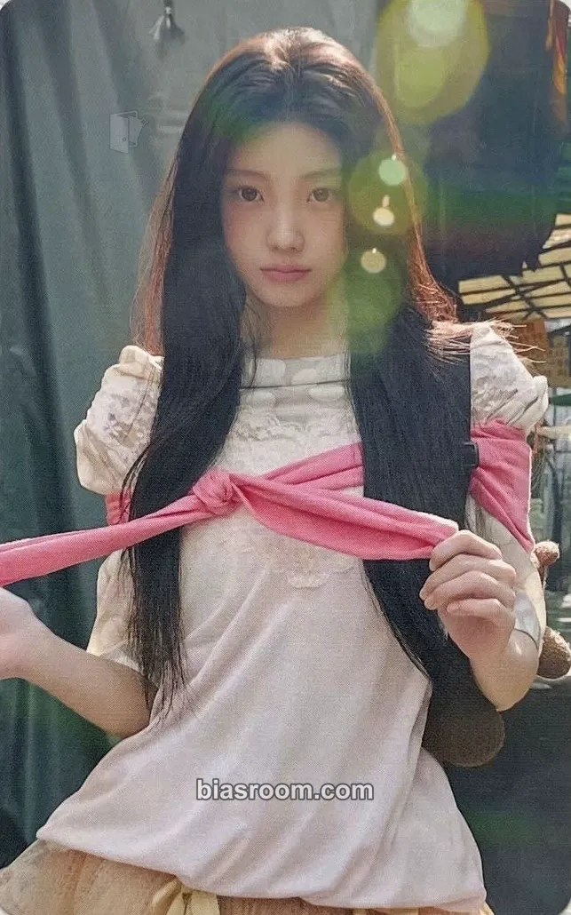 Wonhee I Got Your Back Photocard - ILLIT - ILLIT K-pop photocard