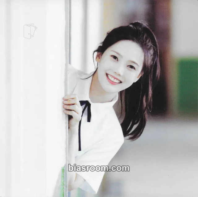 OH MY GIRL - Hyojung - Purple Note Album album inclusion square photo set kit inclusion