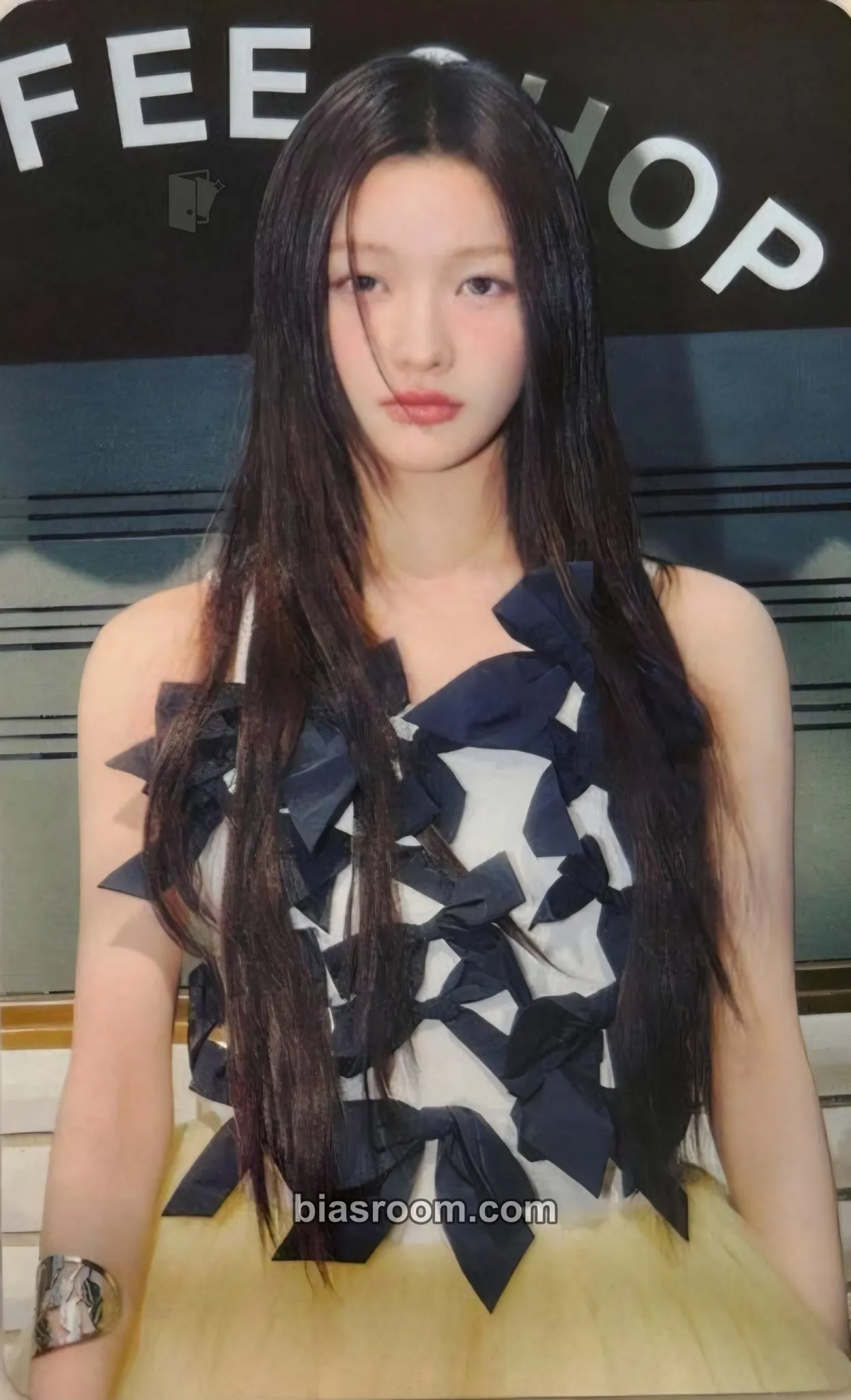 Iroha I Got Your Back Photocard - ILLIT - ILLIT K-pop photocard