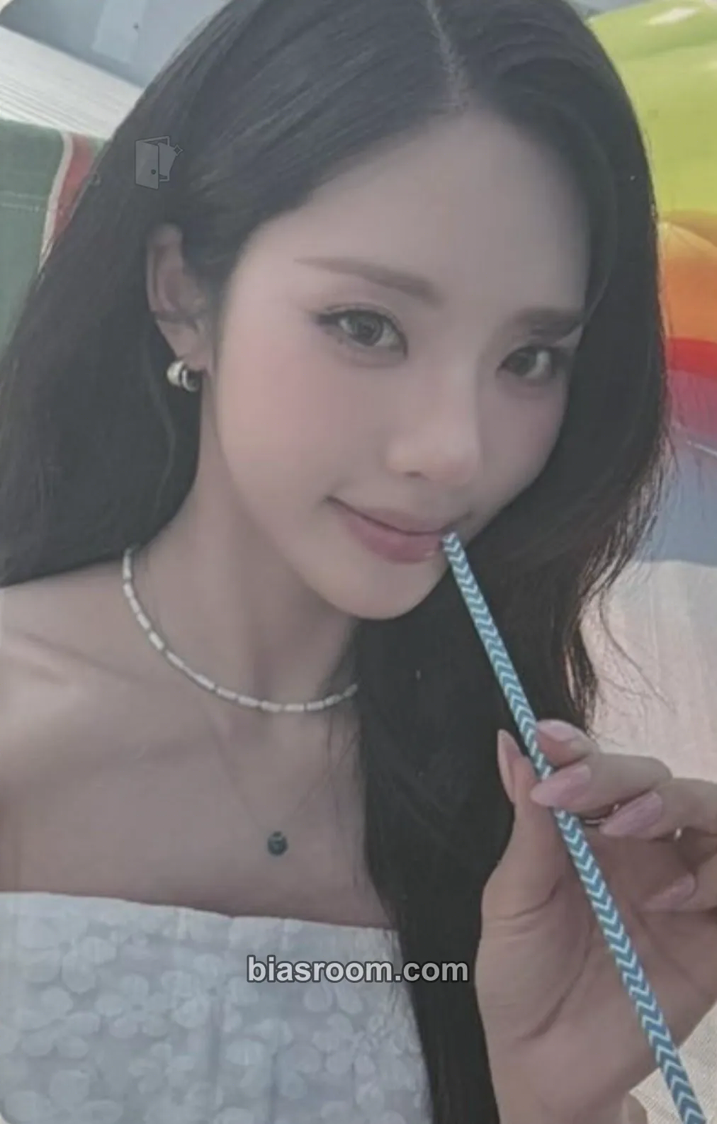 Jiwon Glow ME Photocard - fromis_9 - fromis_9 K-pop photocard