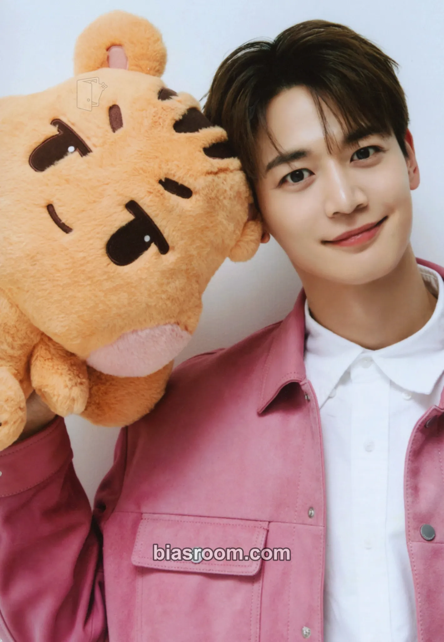 Minho SHINee World VII: E.S.S.A.Y. Photocard - SHINee - SHINee K-pop photocard