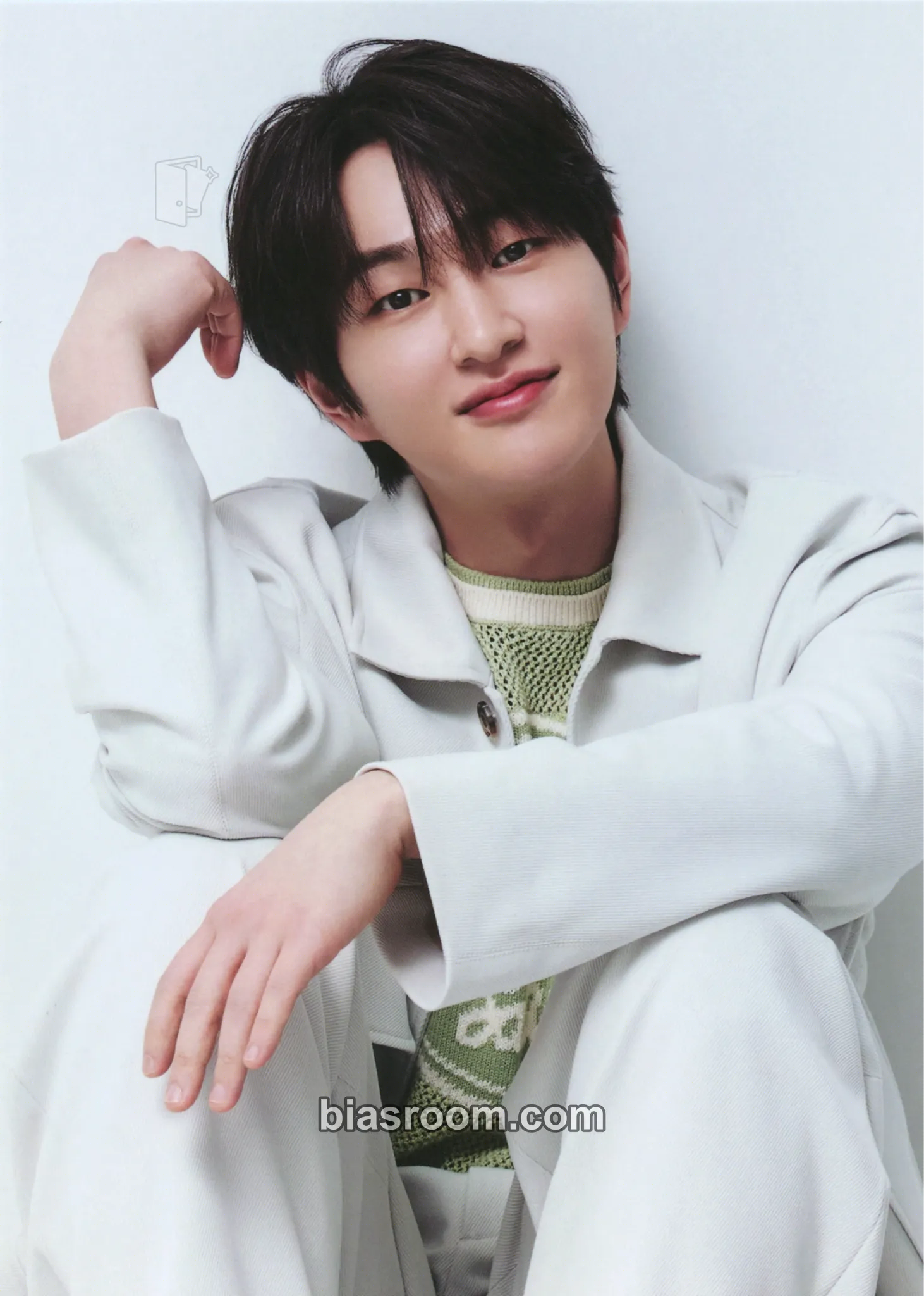 Onew SHINee World VII: E.S.S.A.Y. Photocard - SHINee - SHINee K-pop photocard