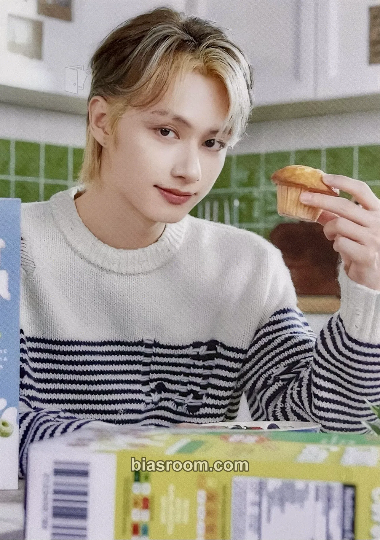 Jun 2023 Seventeen's Home Merchandise Photocard - SEVENTEEN - SEVENTEEN K-pop photocard