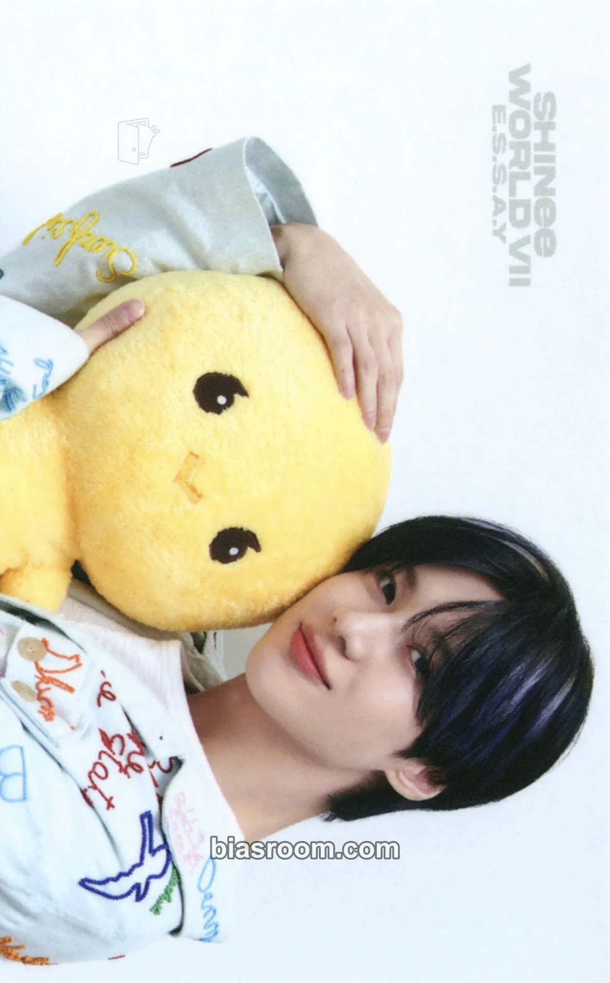Taemin SHINee World VII: E.S.S.A.Y. Photocard - SHINee - SHINee K-pop photocard