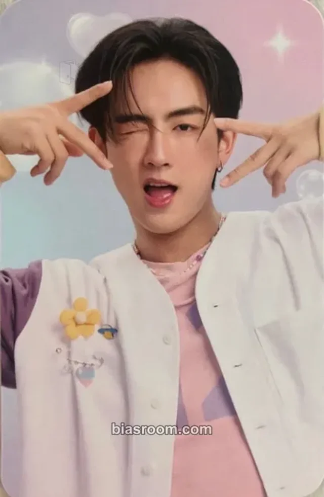 BUS - Heart - BUS x FineLine Other brand collaboration random photocard fineline