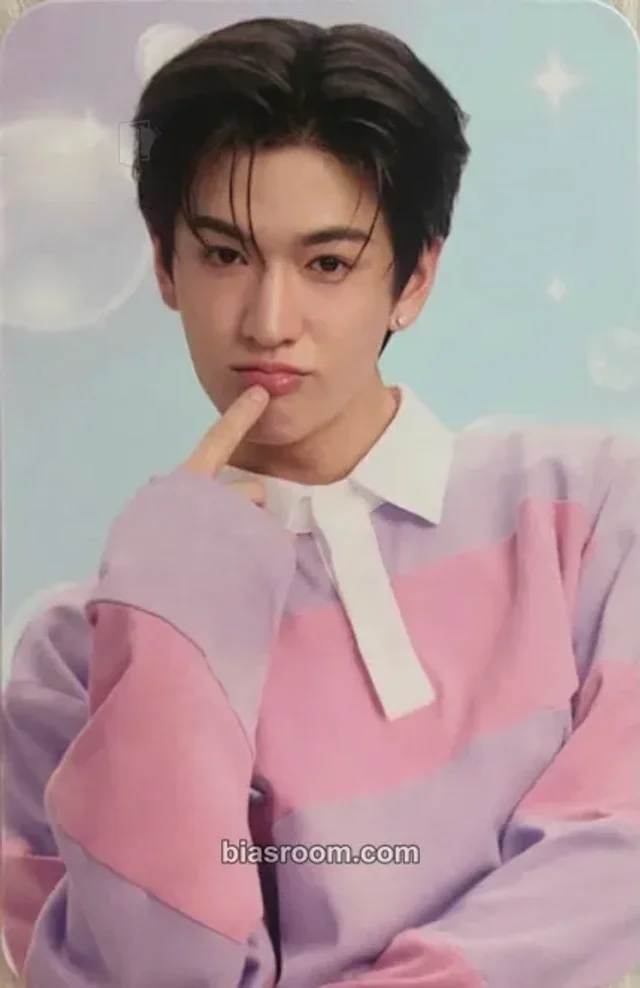 BUS - Jinwook - BUS x FineLine Other brand collaboration random photocard fineline