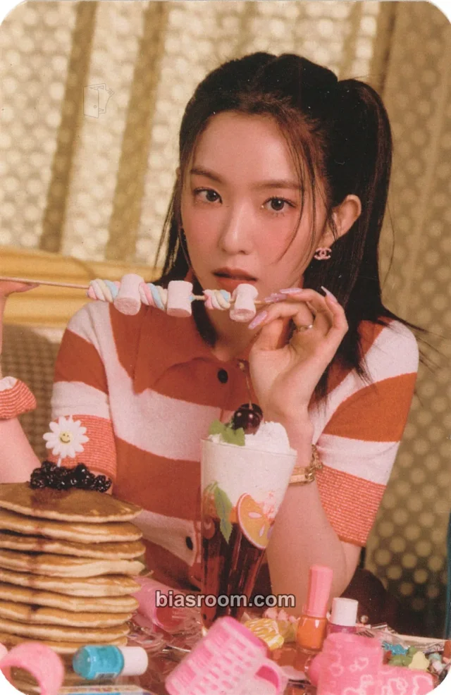 Red Velvet - Irene - Queendom Album sm global shop merch reward purchase benefit