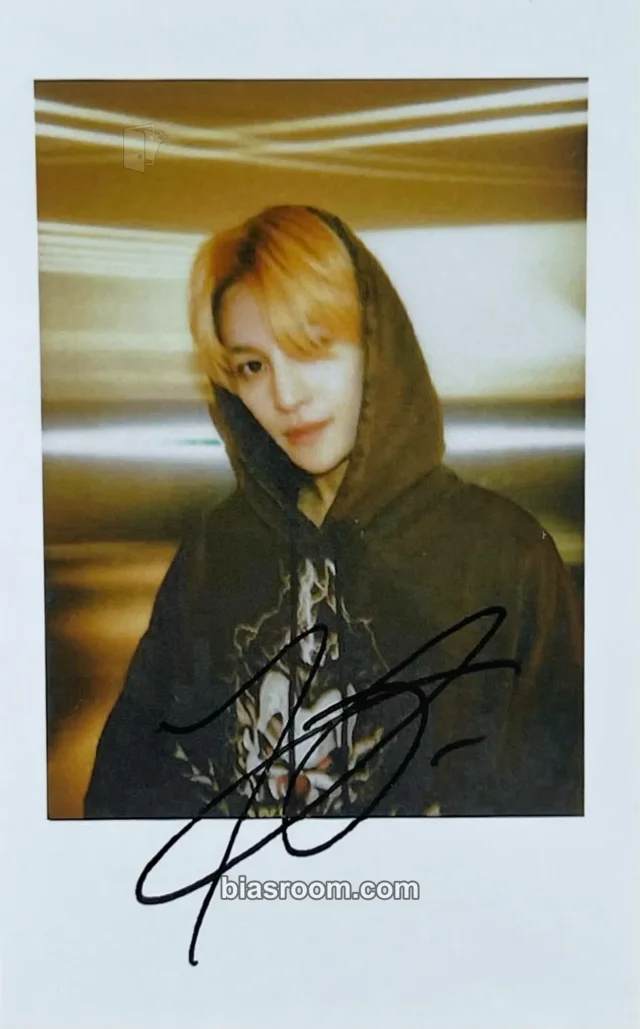 NCT - Yangyang - Golden Age Album kmstation pob (pre-order benefit) polaroid collecting version