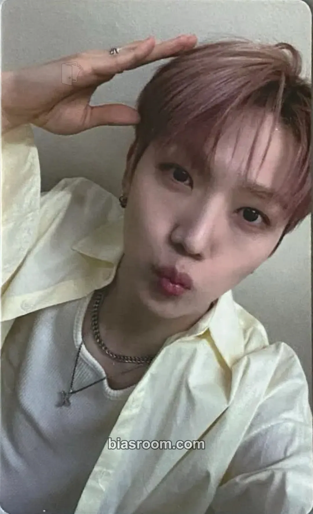 Hyunbin <ALL the HOURS> 1st Fancon Photocard - ALL(H)OURS - ALL(H)OURS K-pop photocard