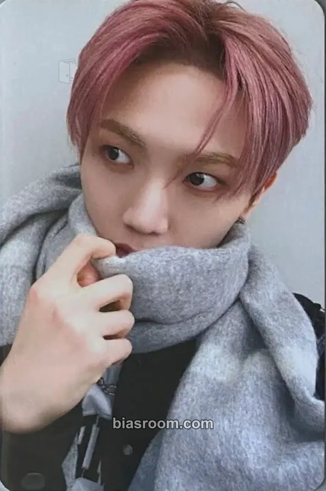 Hyunbin Smoke Point Photocard - ALL(H)OURS - ALL(H)OURS K-pop photocard