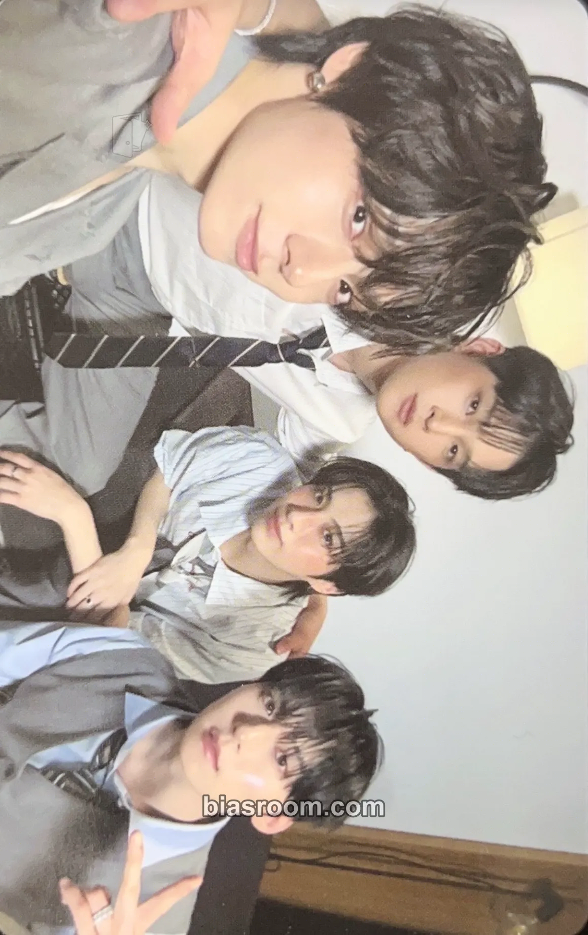Under Photocard - ONEUS - ONEUS K-pop photocard