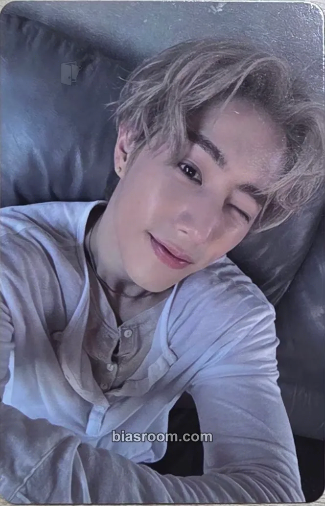 Mark Silhouette (Mark Solo) Photocard - GOT7 - GOT7 K-pop photocard