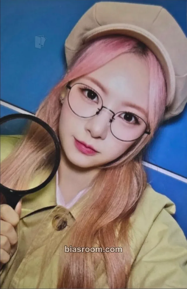 RESCENE - Liv - Re:Scene Album pob (pre-order benefit) makestar video call (fancall) round 2