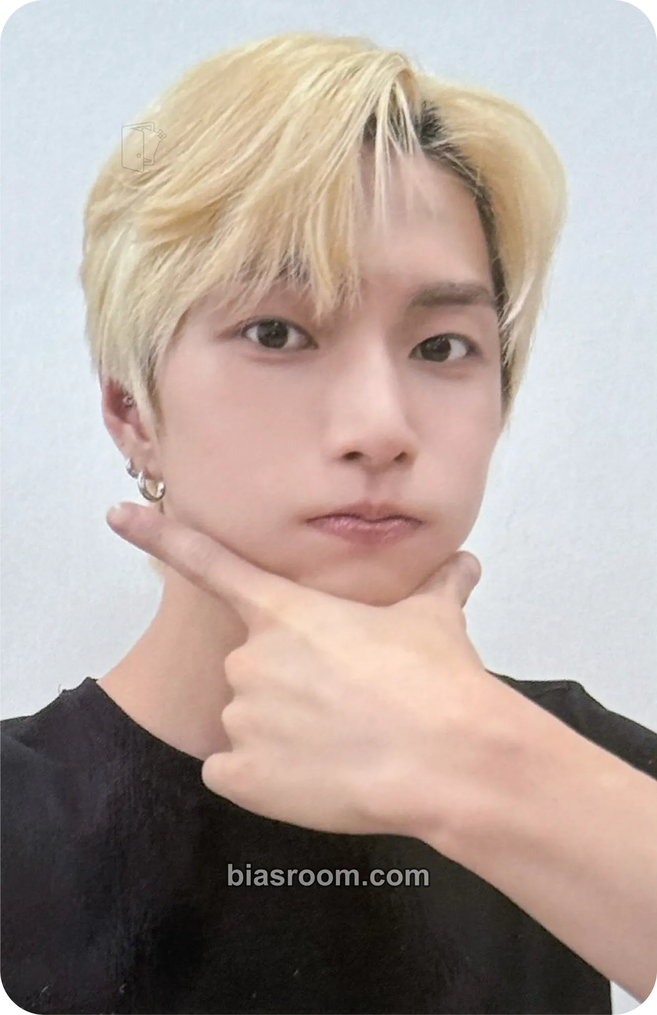 XngHan (ex. Seunghan) Glow Photocard - XngHan&Xoul - XngHan&Xoul K-pop photocard