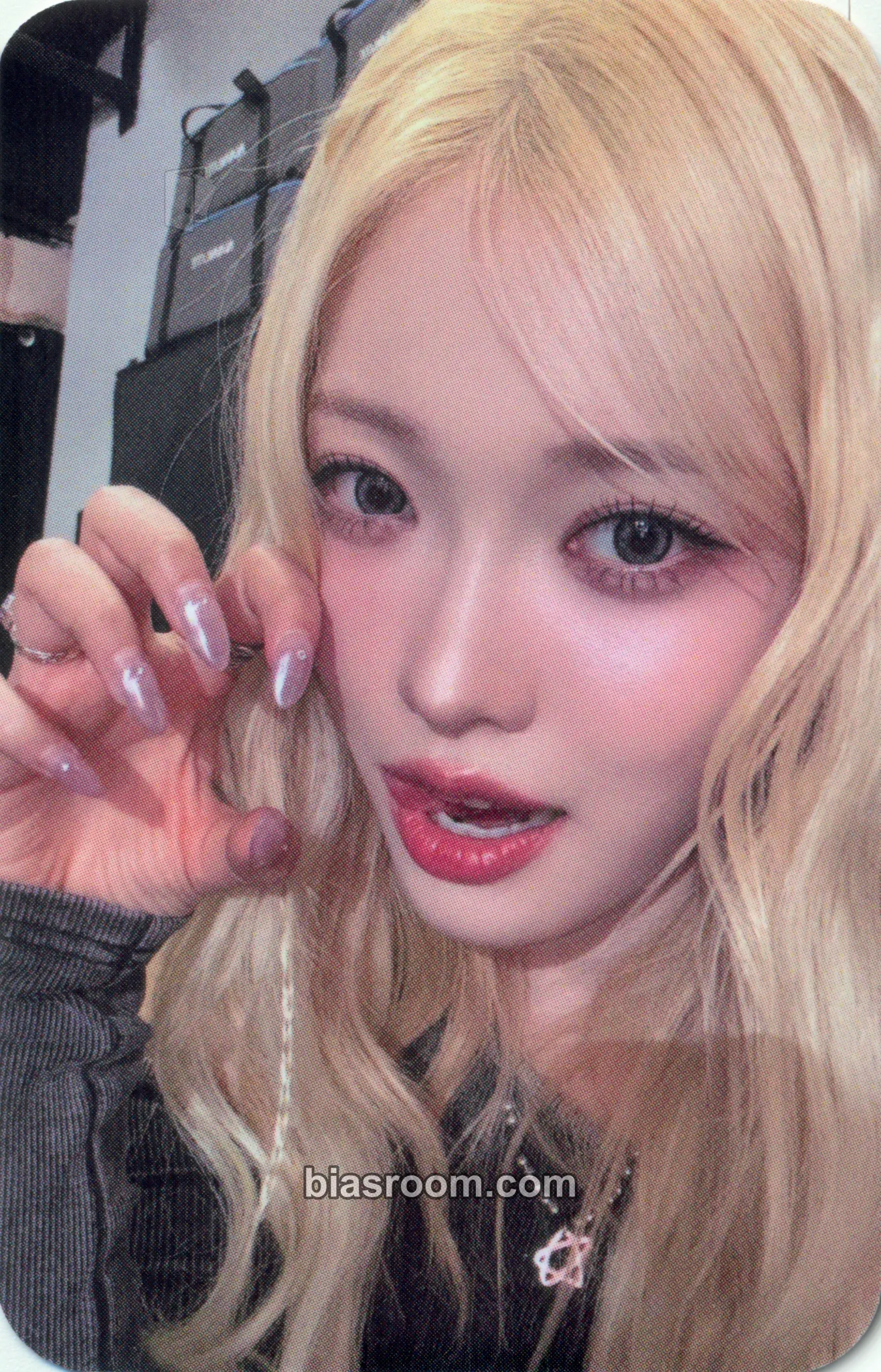 Haram 1st World Tour 'Our Flowerld (Belllie've You)' Photocard - Billlie - Billlie K-pop photocard