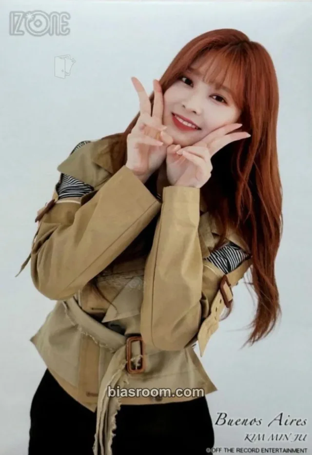IZ*ONE - Minju - Buenos Aires Album A version photo print random pack