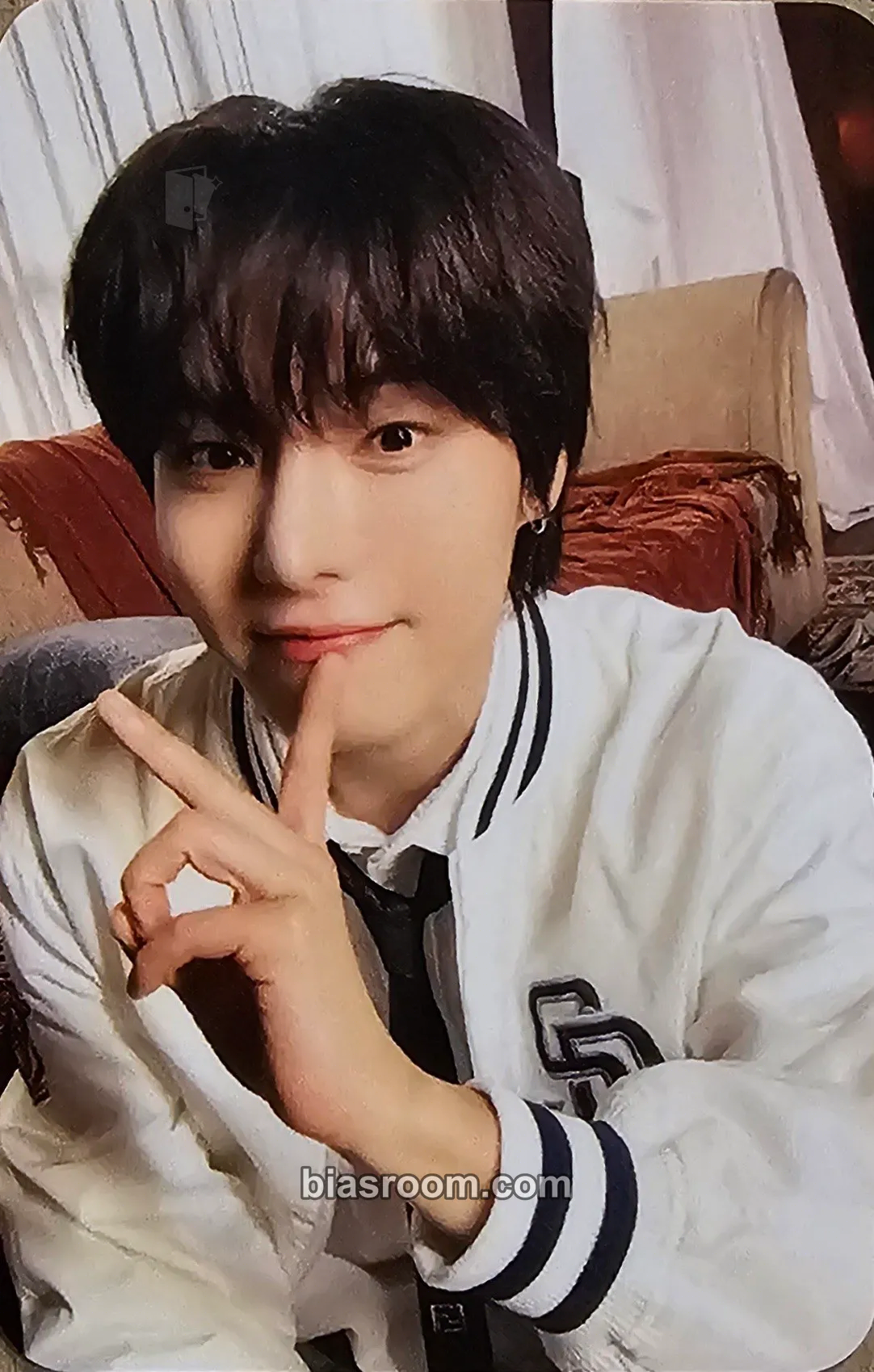Yonghoon 2025 ONEWE WORLD TOUR 'O! NEW E!volution Ⅳ' Photocard - ONEWE - ONEWE K-pop photocard