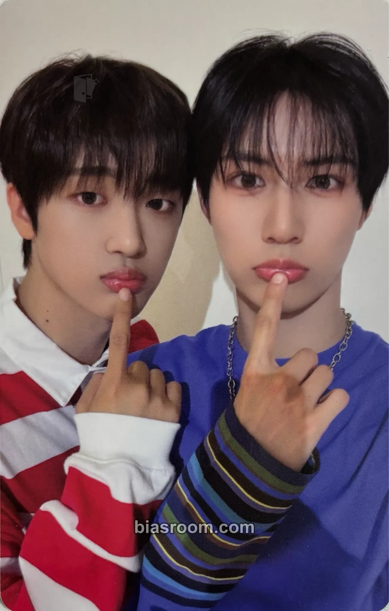 Off the Grid Photocard - LUN8 - LUN8 K-pop photocard
