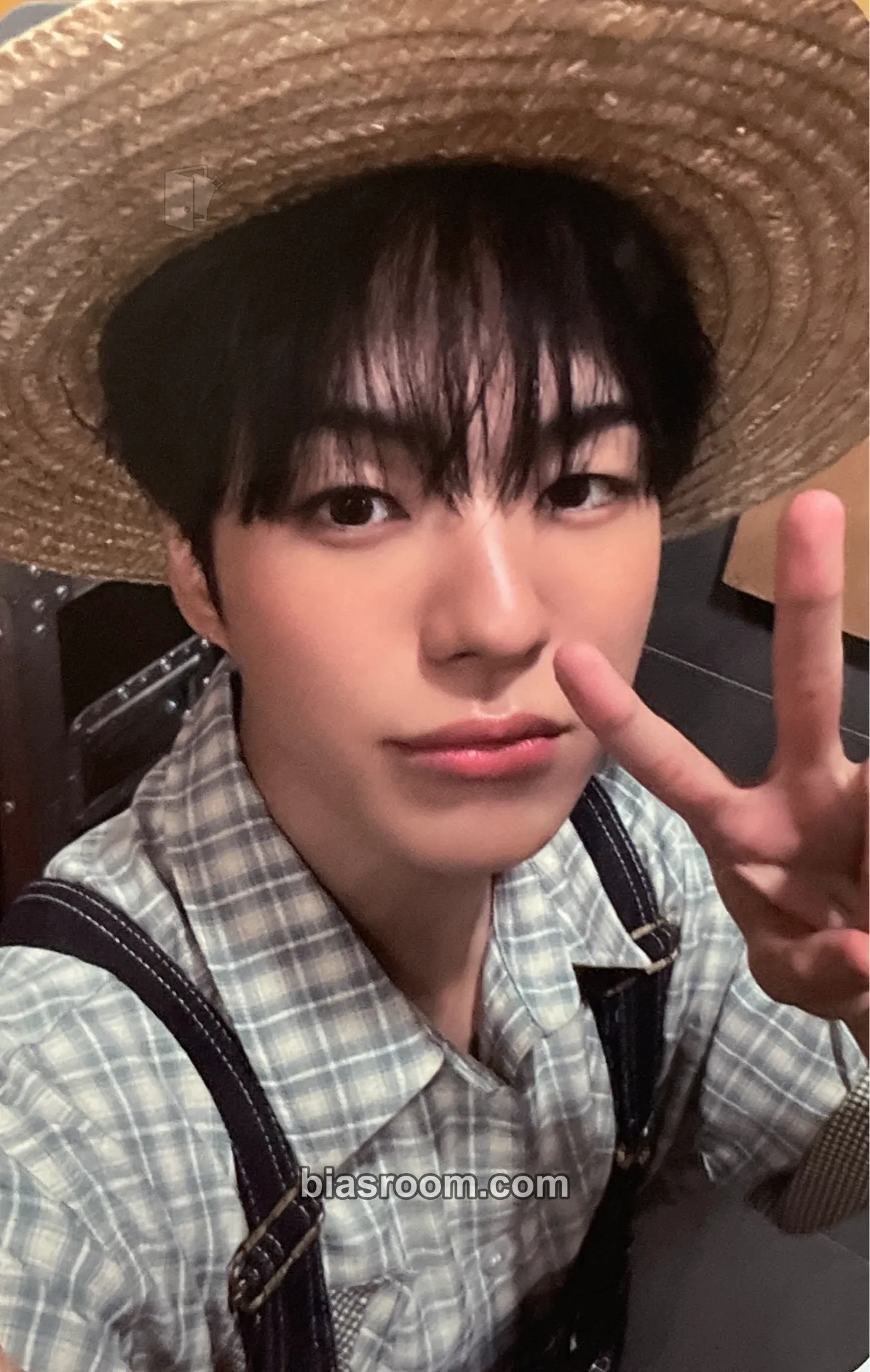 Yoon Jaehyuk LOVE PULSE Photocard - TREASURE - TREASURE K-pop photocard