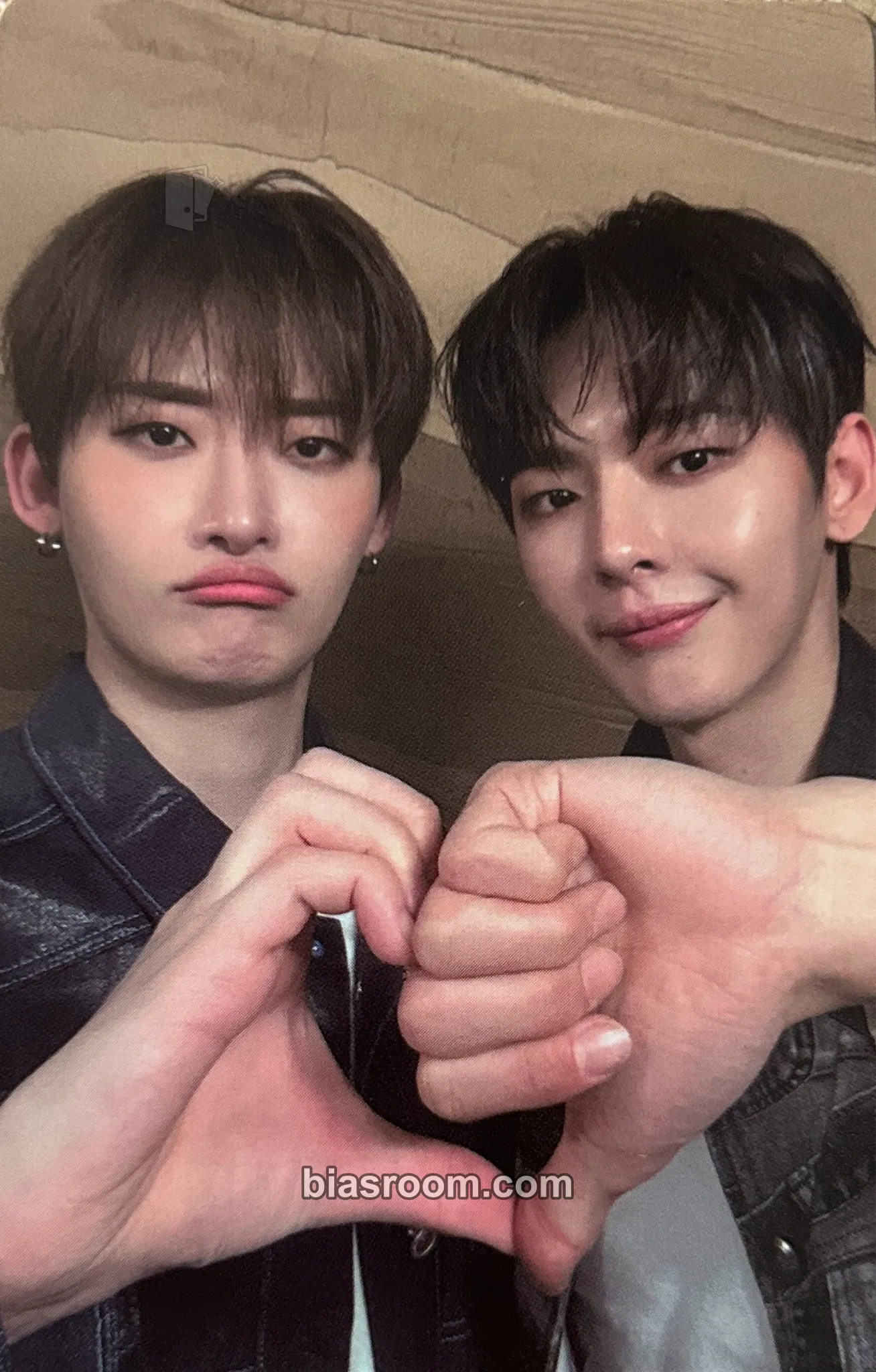 Things I Can’t Say LOve - OnlyOneOf 2024 World Tour - dOpamine Photocard - OnlyOneOf - OnlyOneOf K-pop photocard