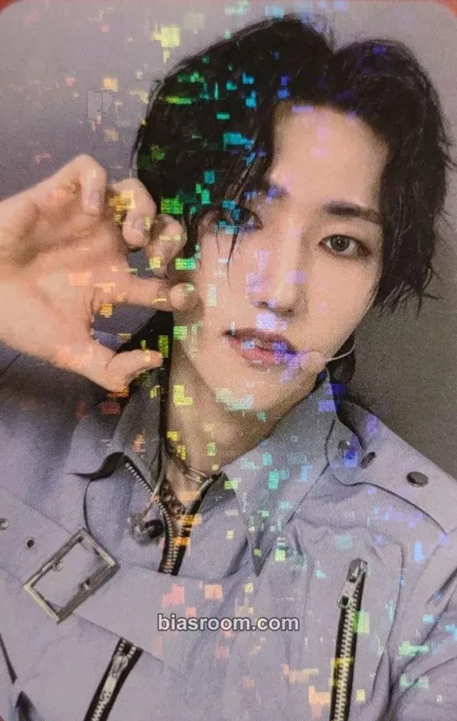 E’LAST - Baekgyeul - ROAR Album jump up round 11 video call (fancall) holographic (hologram)